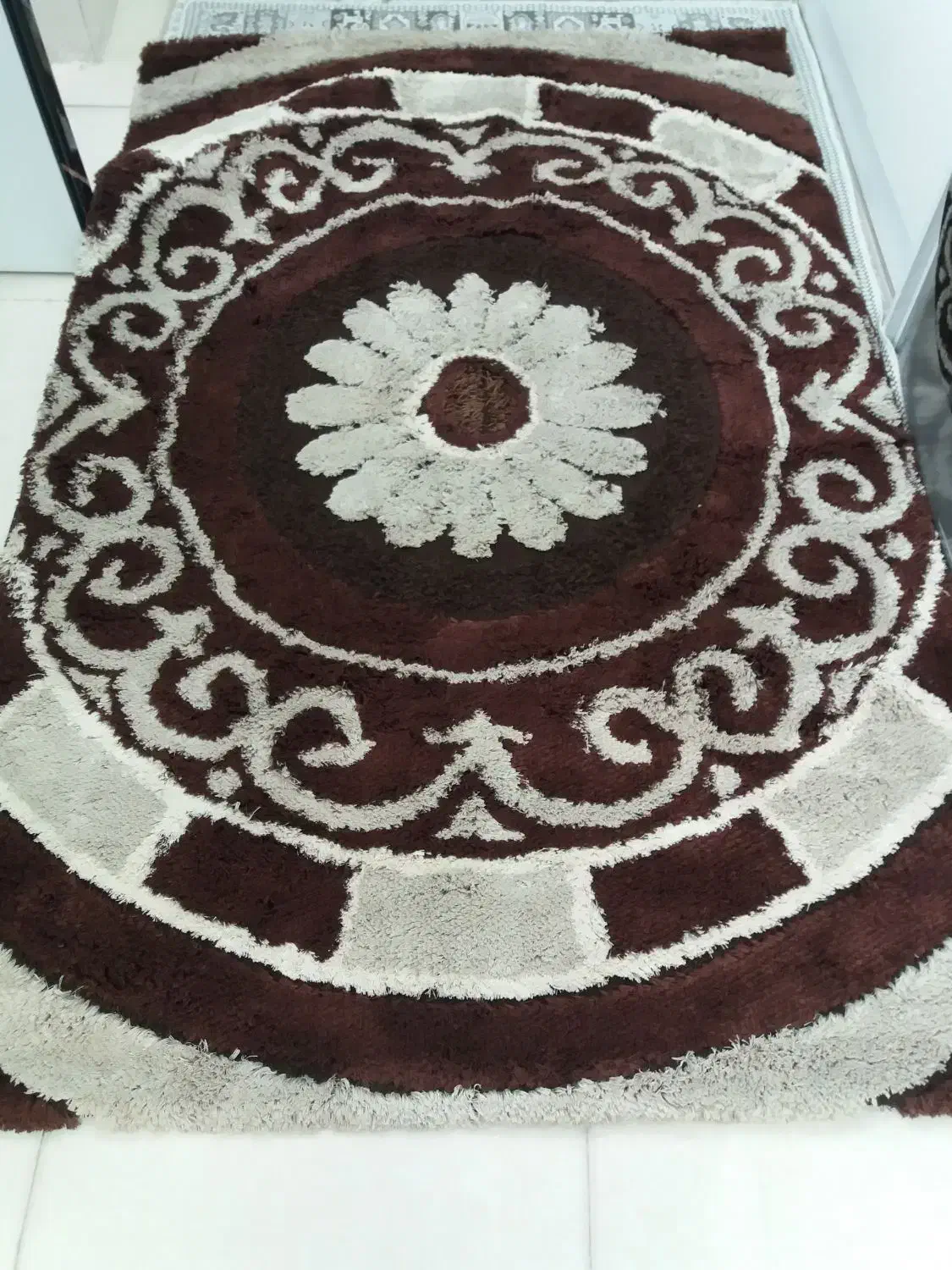 فرش ماشینی تمیز ۴ متری|فرش|تهران, بهارستان|دیوار