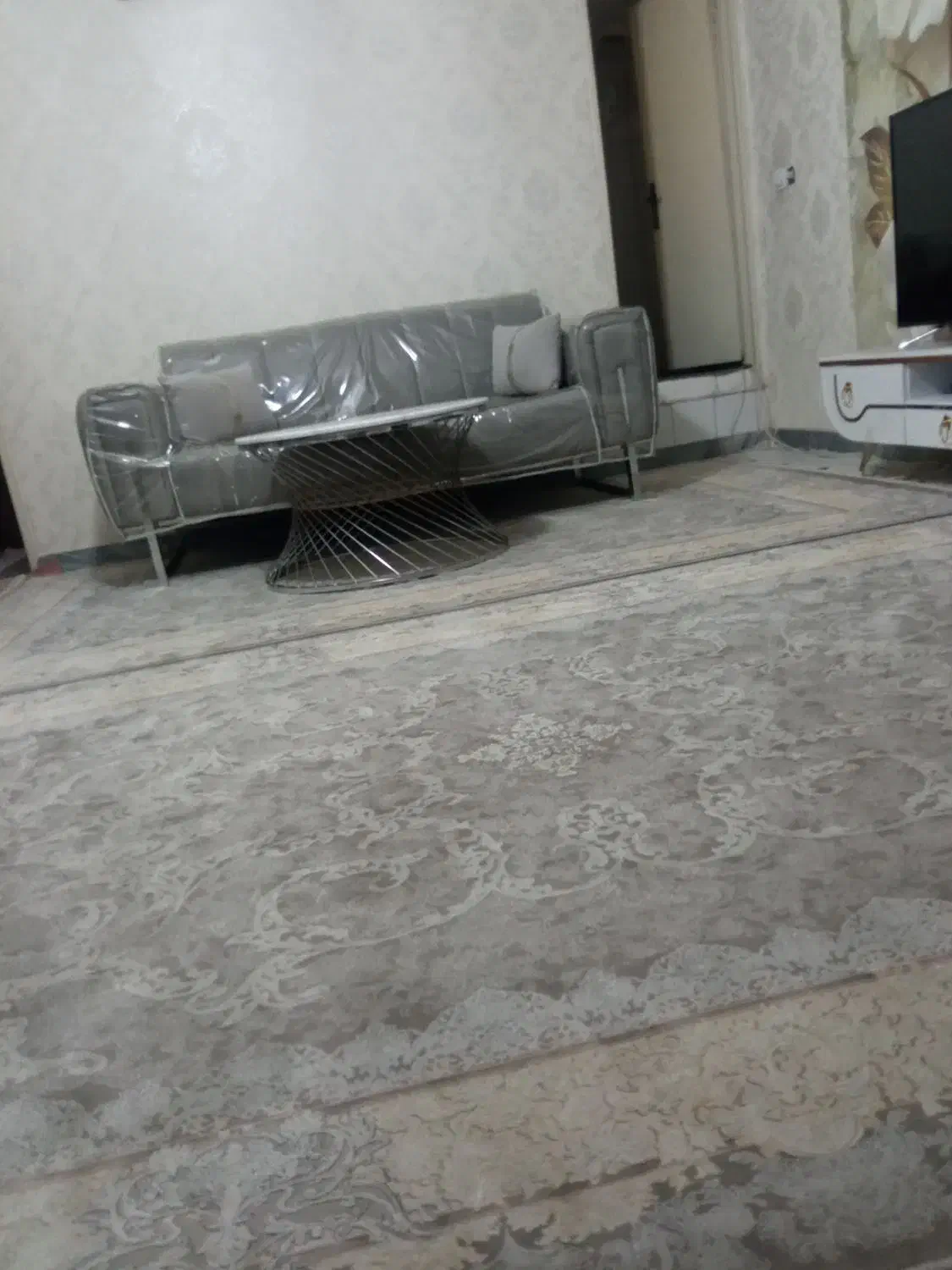 فرش ۶متری|فرش|قدس, شهر‌قدس|دیوار