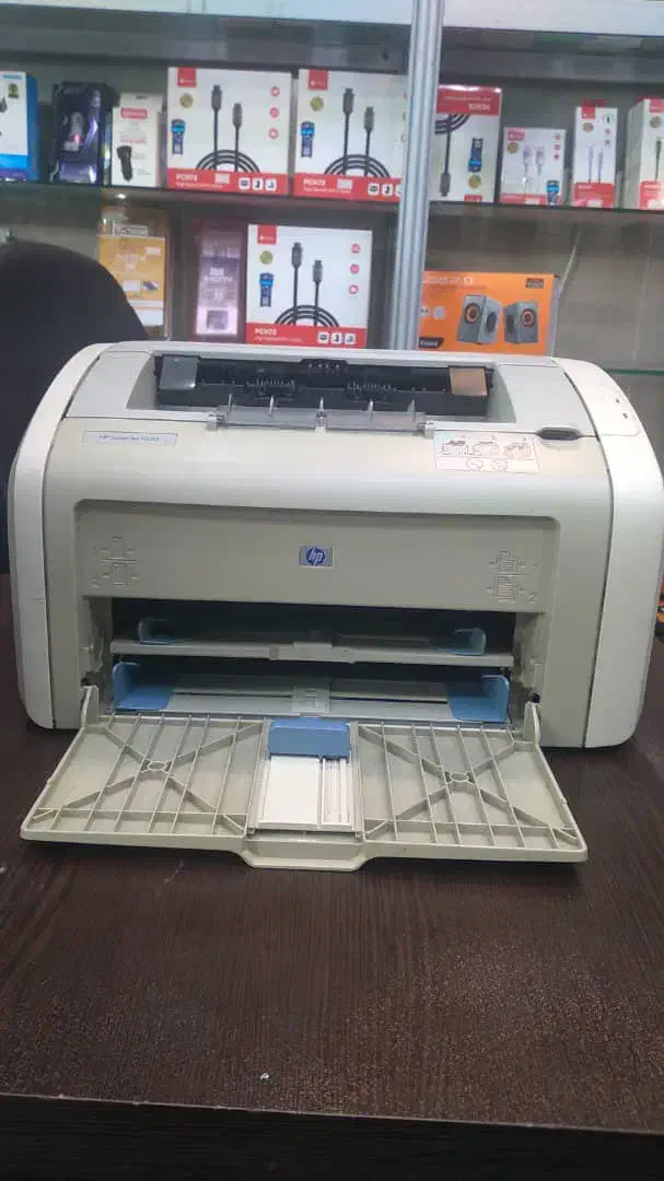 پرینتر اچ پی مدل ۱۰۲۰|پرینتر، اسکنر، کپی، فکس|رشت, استادسرا|دیوار