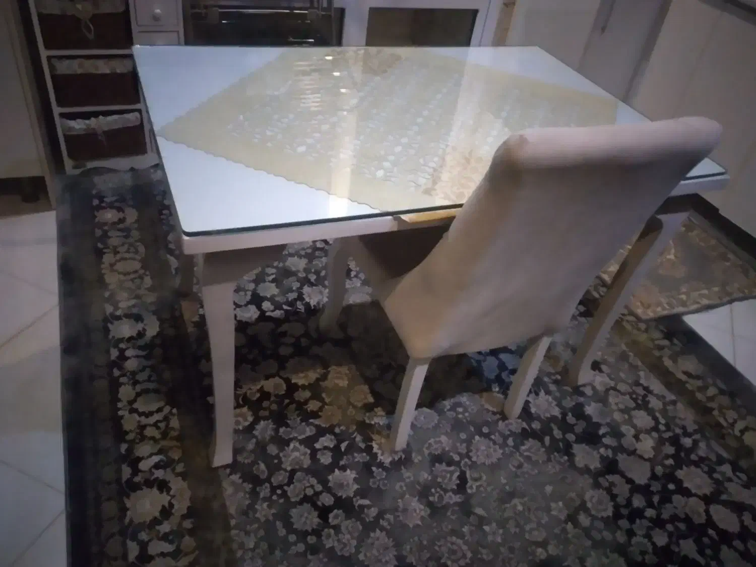 میز غذا خوری|میز و صندلی غذاخوری|تهران, تختی|دیوار