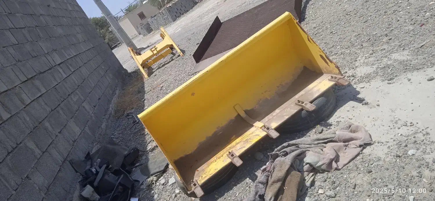 بیل تراکتور رومانی|ابزارآلات|جغین, |دیوار