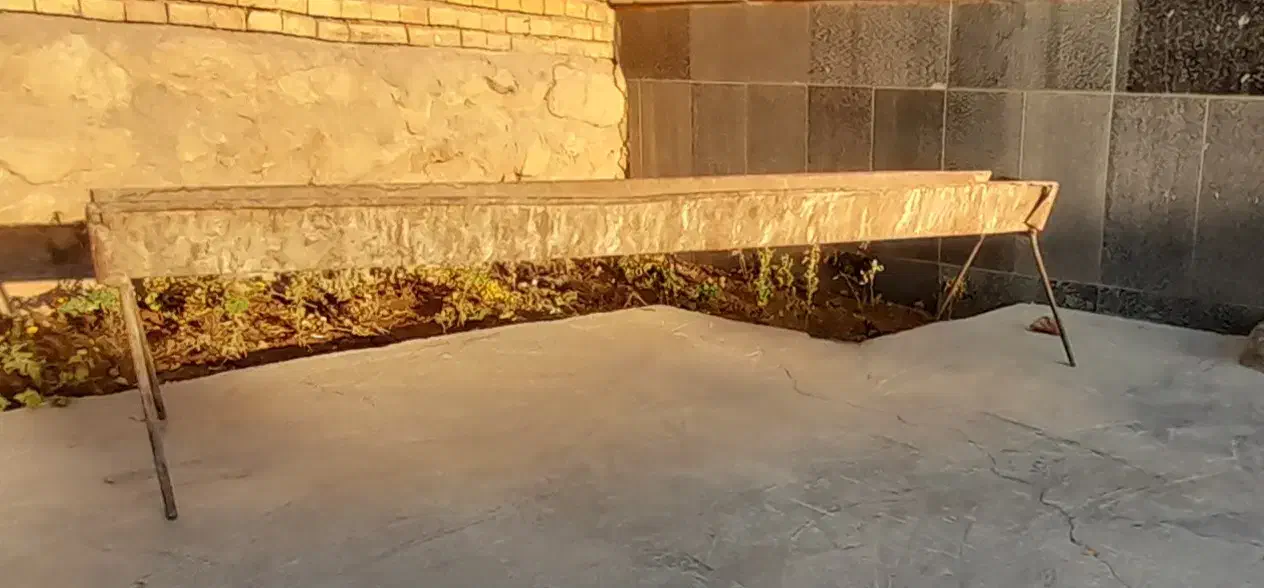 آخور یا همون پوت قدیمی محکم سالم واسه کاه|لوازم جانبی حیوانات|لردگان, |دیوار