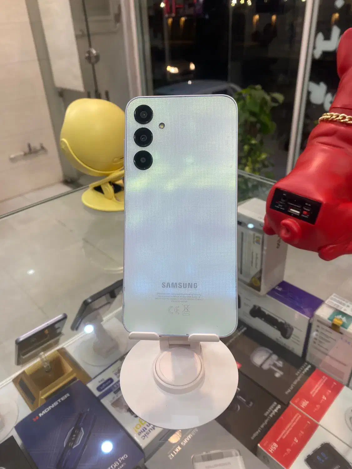 موبایل|موبایل|یزد, |دیوار