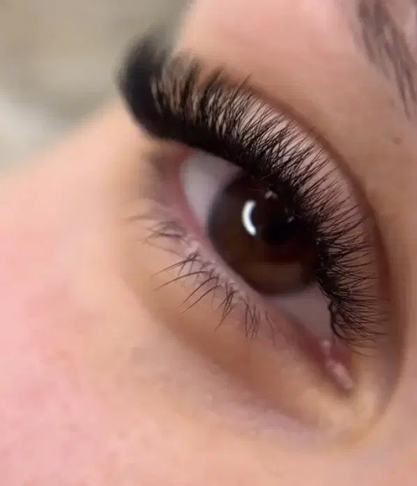 خدمات تخصصی اکستنشن مژه|خدمات آرایشگری و زیبایی|بم, |دیوار