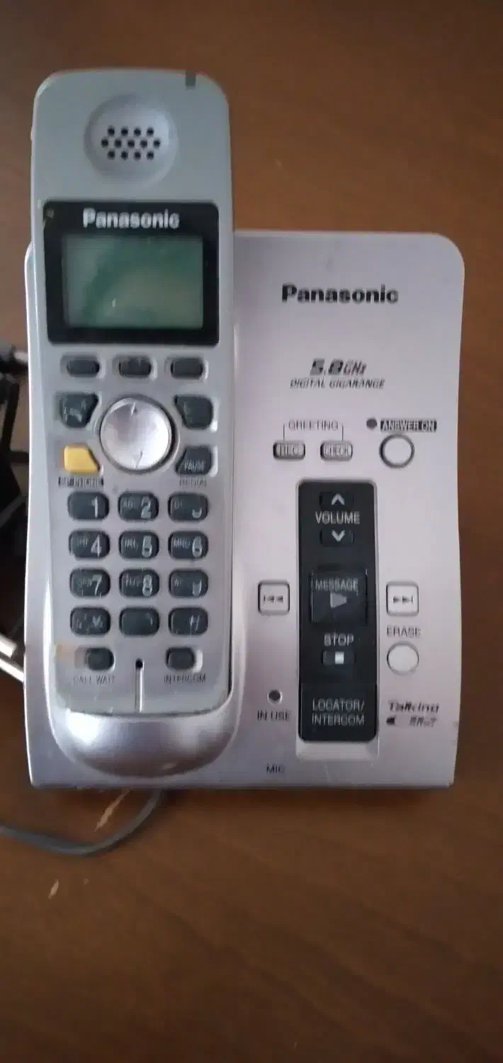 تلفن رومیزی پاناسونیک اصل با گوشی سیار|تلفن رومیزی|گرگان, |دیوار