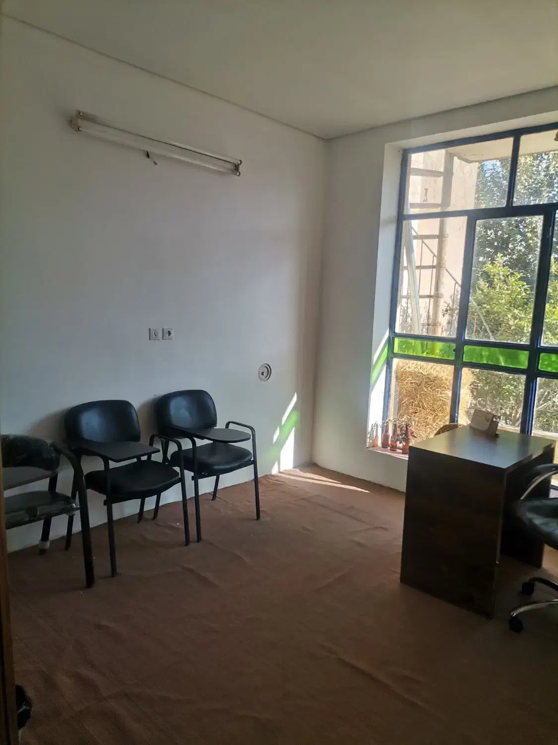 اجاره یک کلاس از آموزشگاه|اجارهٔ کوتاهمدت دفتر کار و فضای آموزشی|شیراز, زرهی|دیوار