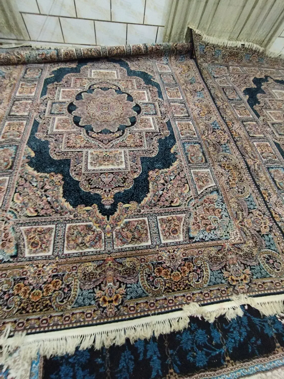 یک جفت۹ودومی تک درحدنو|فرش|آبادان, |دیوار