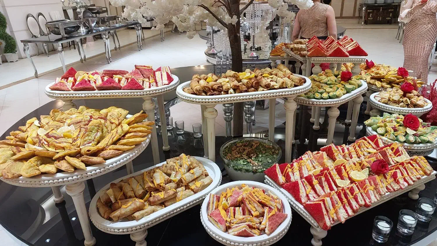 استخدام نگهبان|استخدام سرایداری و نظافت|کرمانشاه, |دیوار