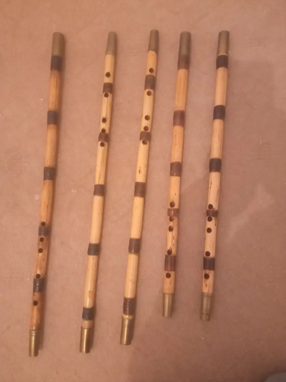 ست نی|سازهای بادی|تبریز, |دیوار