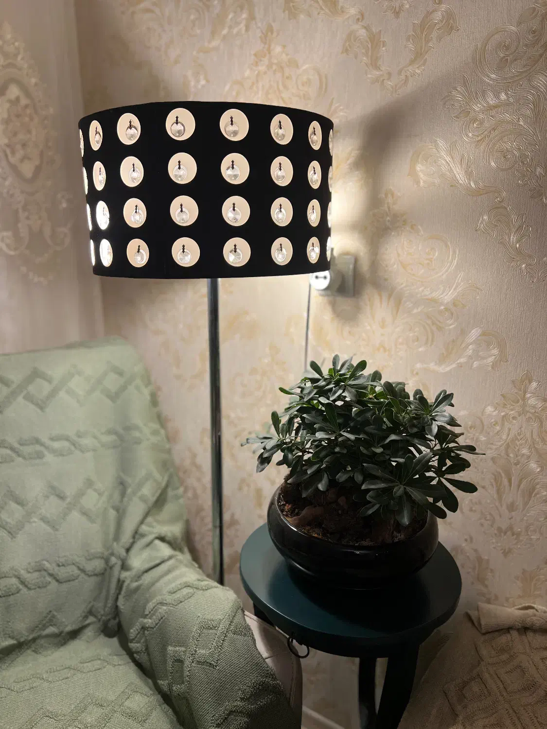 اباژور|چراغ خواب و آباژور|مشهد, عامل|دیوار