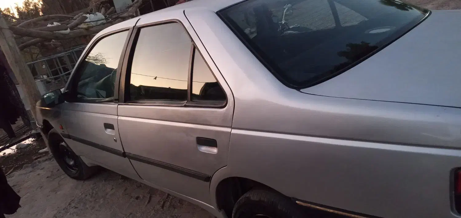 پژو ۴۰۵ مدل ۸۸|خودرو سواری و وانت|تربتحیدریه, شهرک ولیعصر|دیوار