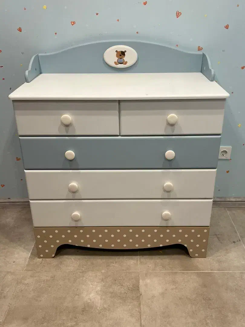 سرویس تخت کودک آپادانا و تخت کنار مادر،صندلی ماشین|تخت و سرویس خواب|شیراز, شهرک برف فروشان|دیوار