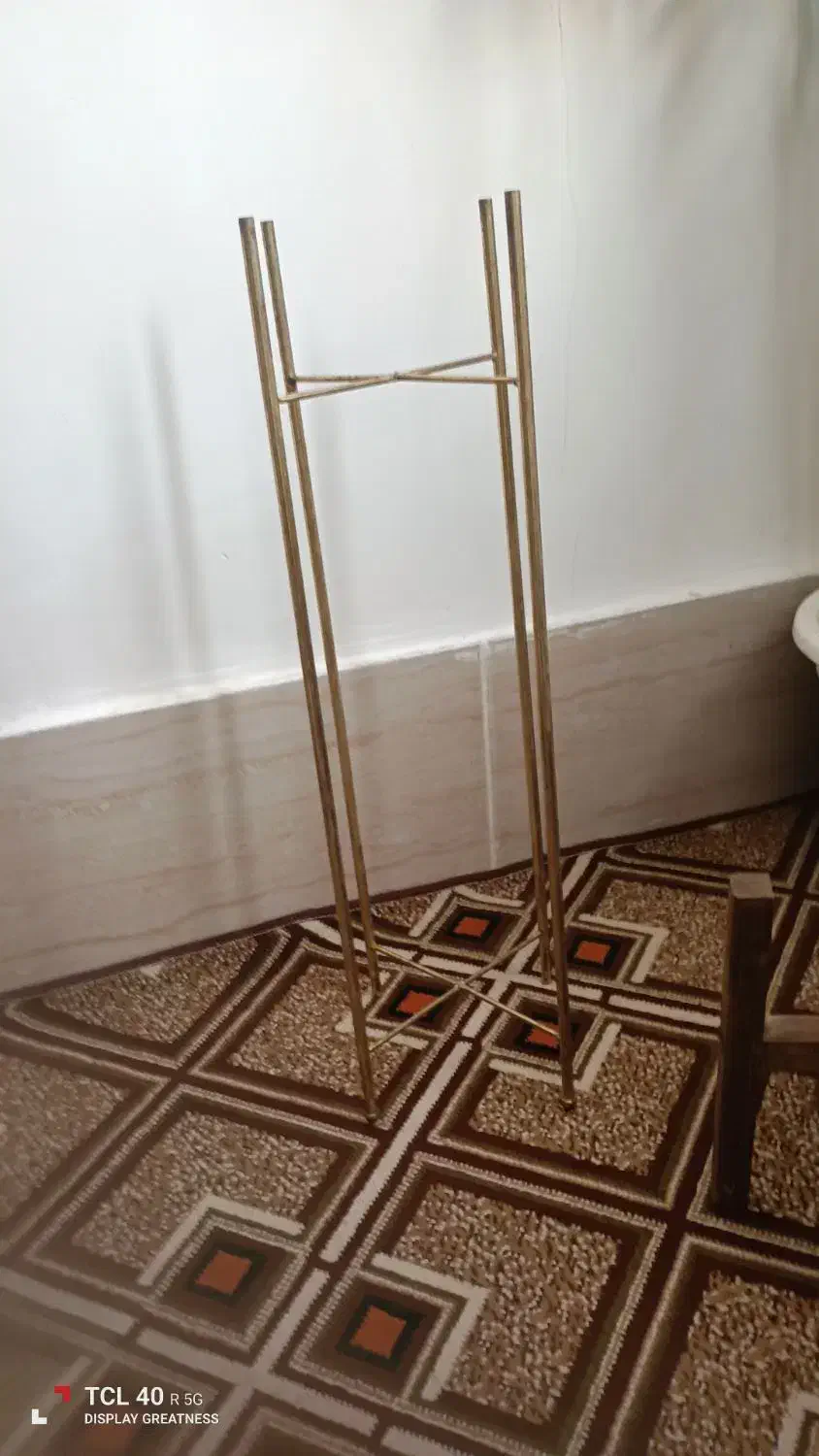 زیر گلدانی|صندلی و نیمکت|زنجان, |دیوار