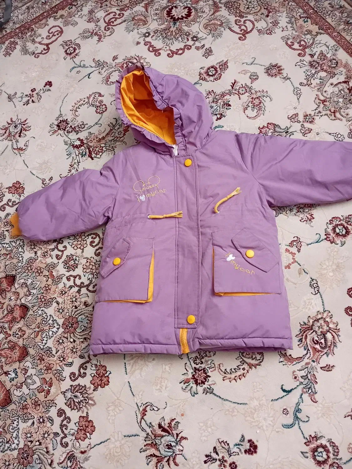 کاپشن بچگانه در حد|کفش و لباس بچه|تهران, مسعودیه|دیوار