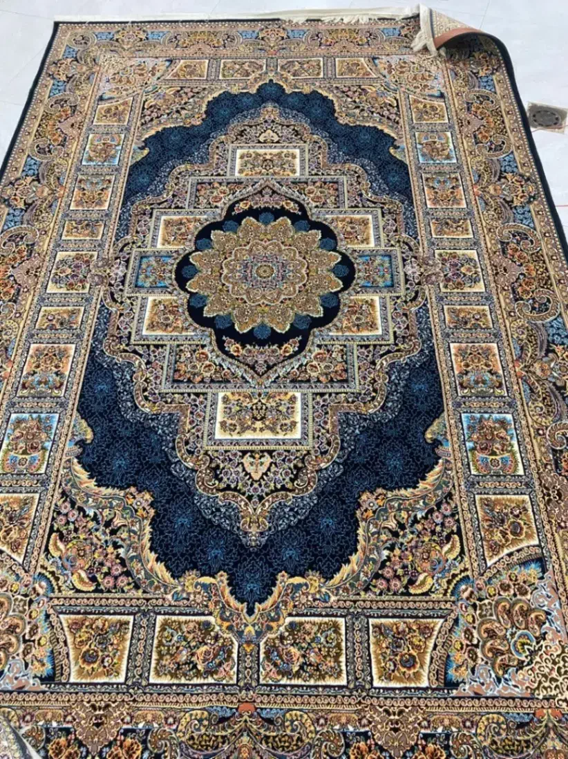 چهار تخته ۶ متری ۷۰۰ شانه تراکم ۲۵۵۰در حد|فرش|مراغه, |دیوار