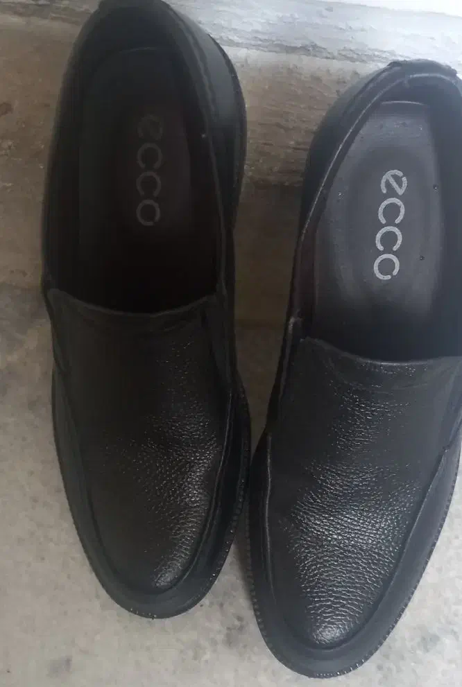 کفش سایز ۴۲و۴۳ در حد نو|کیف، کفش، کمربند|سنندج, |دیوار