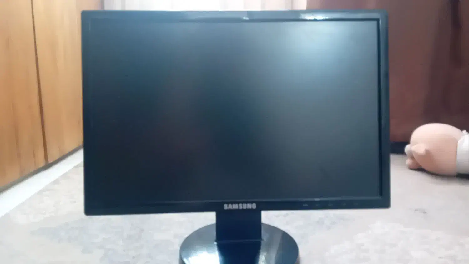 ال سی دی واید ۱۹ اینچ سامسونگ|قطعات و لوازم جانبی رایانه|تهران, مشیریه|دیوار