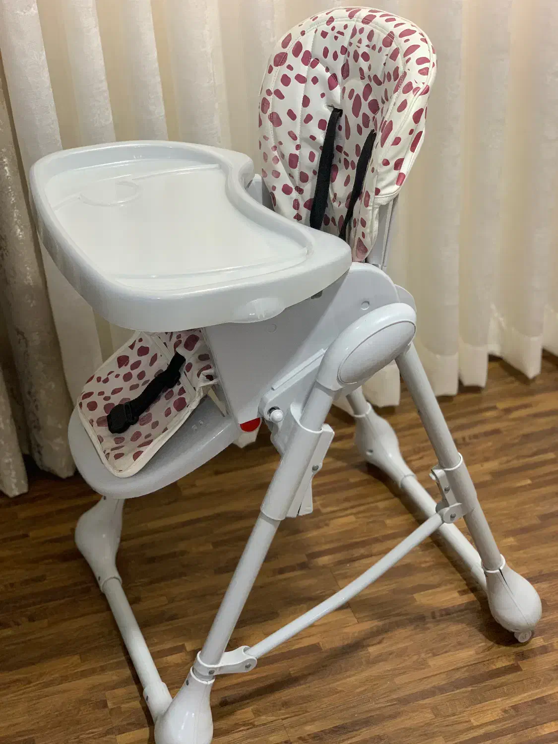 صندلی غذا کودک|تخت و صندلی بچه|قائمشهر, |دیوار