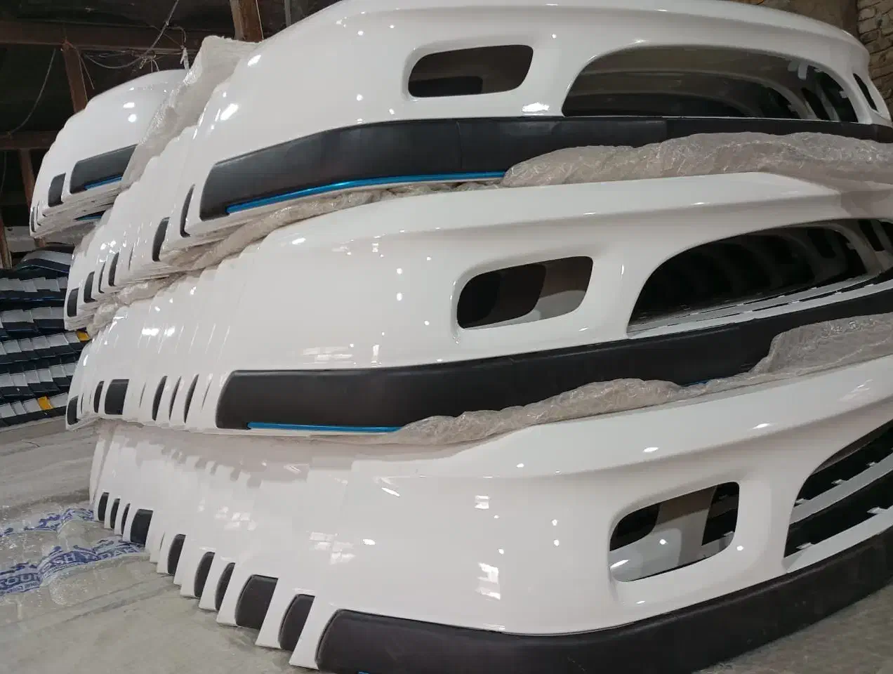 آقای بدنه دنیای سپر رنگی و خام تکمیل شده آماده نصب|قطعات یدکی و لوازم جانبی|کرج, شهرک سهرابیه|دیوار