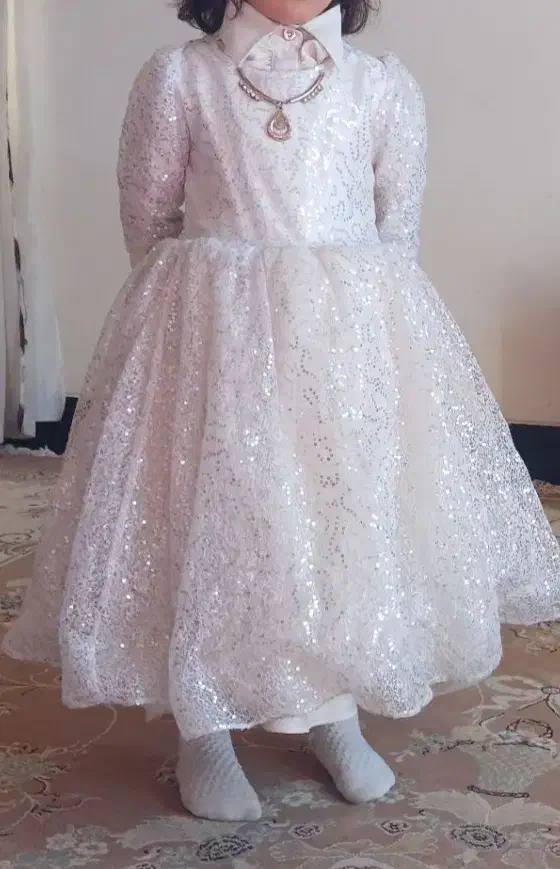 لباس تور دخترانه|کفش و لباس بچه|نورآباد, |دیوار