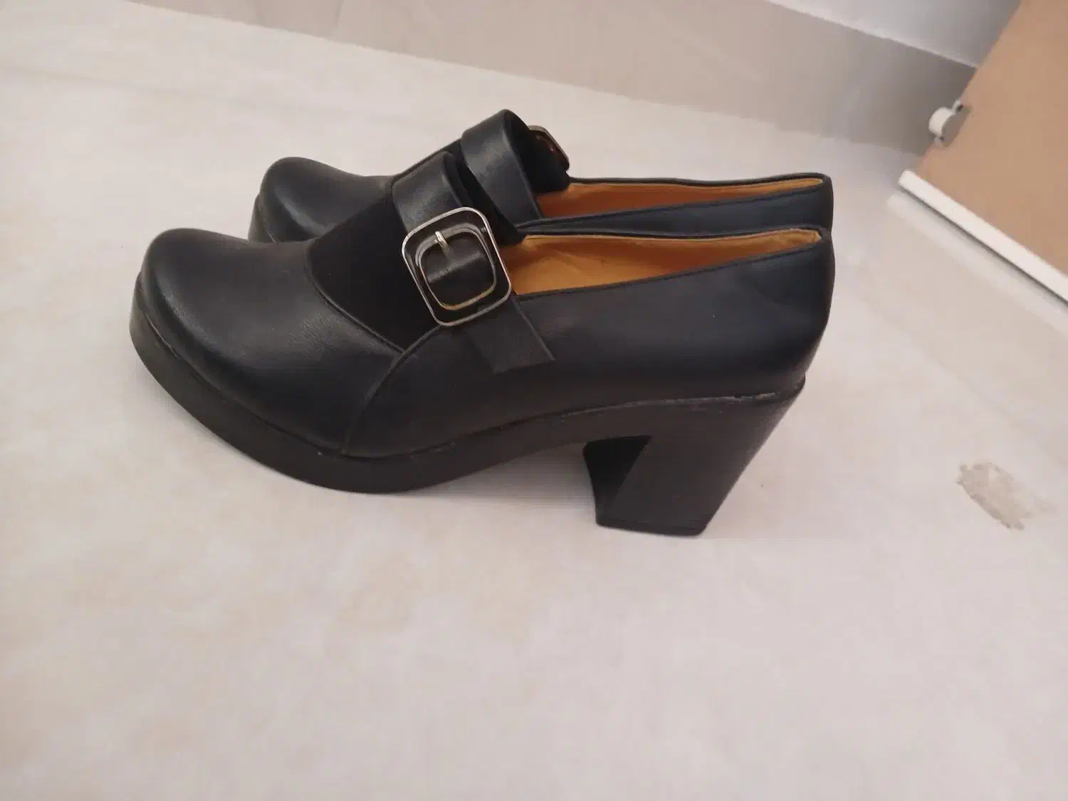 کفش مجلسی|کیف، کفش، کمربند|ارومیه, |دیوار