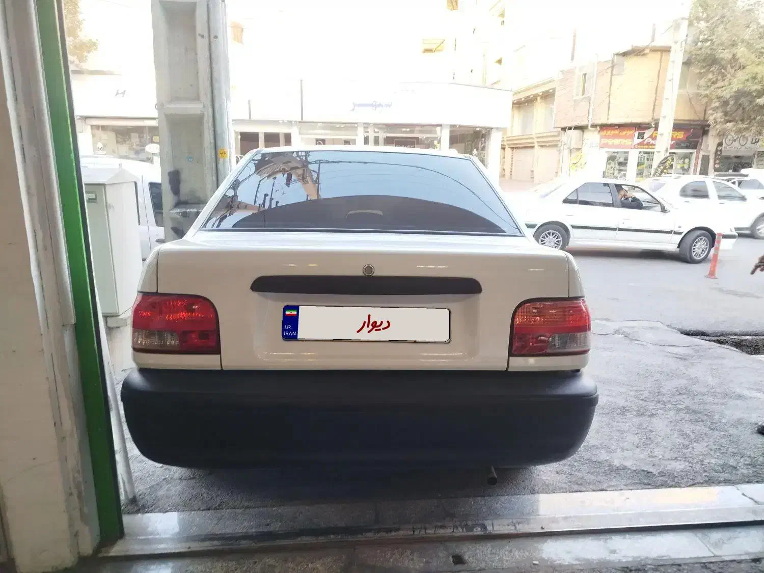 پراید ۹۷ در حد خشک اتاق عوض بدون نقطه جهت معاوضه|خودرو سواری و وانت|ایلام, |دیوار