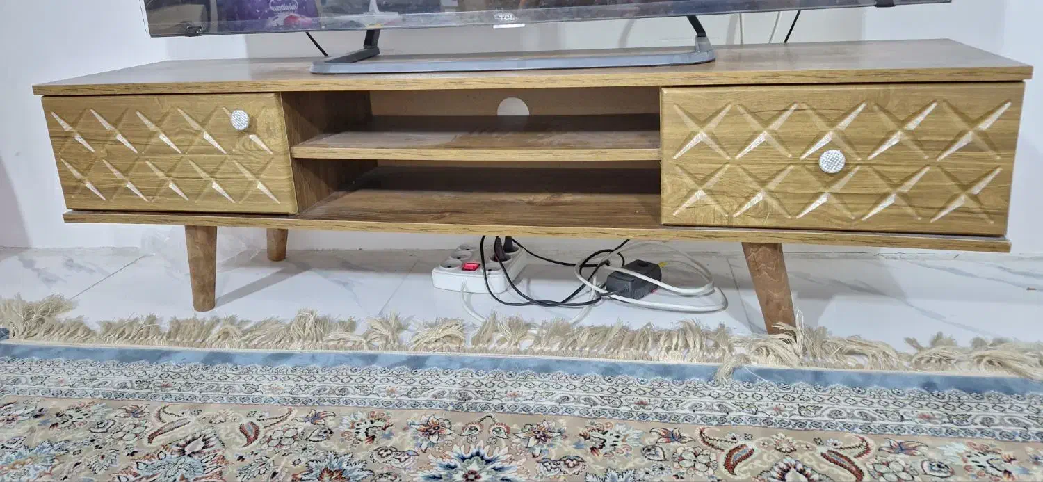 میز تلویزیون سالم|میز تلویزیون|مشکیندشت, |دیوار