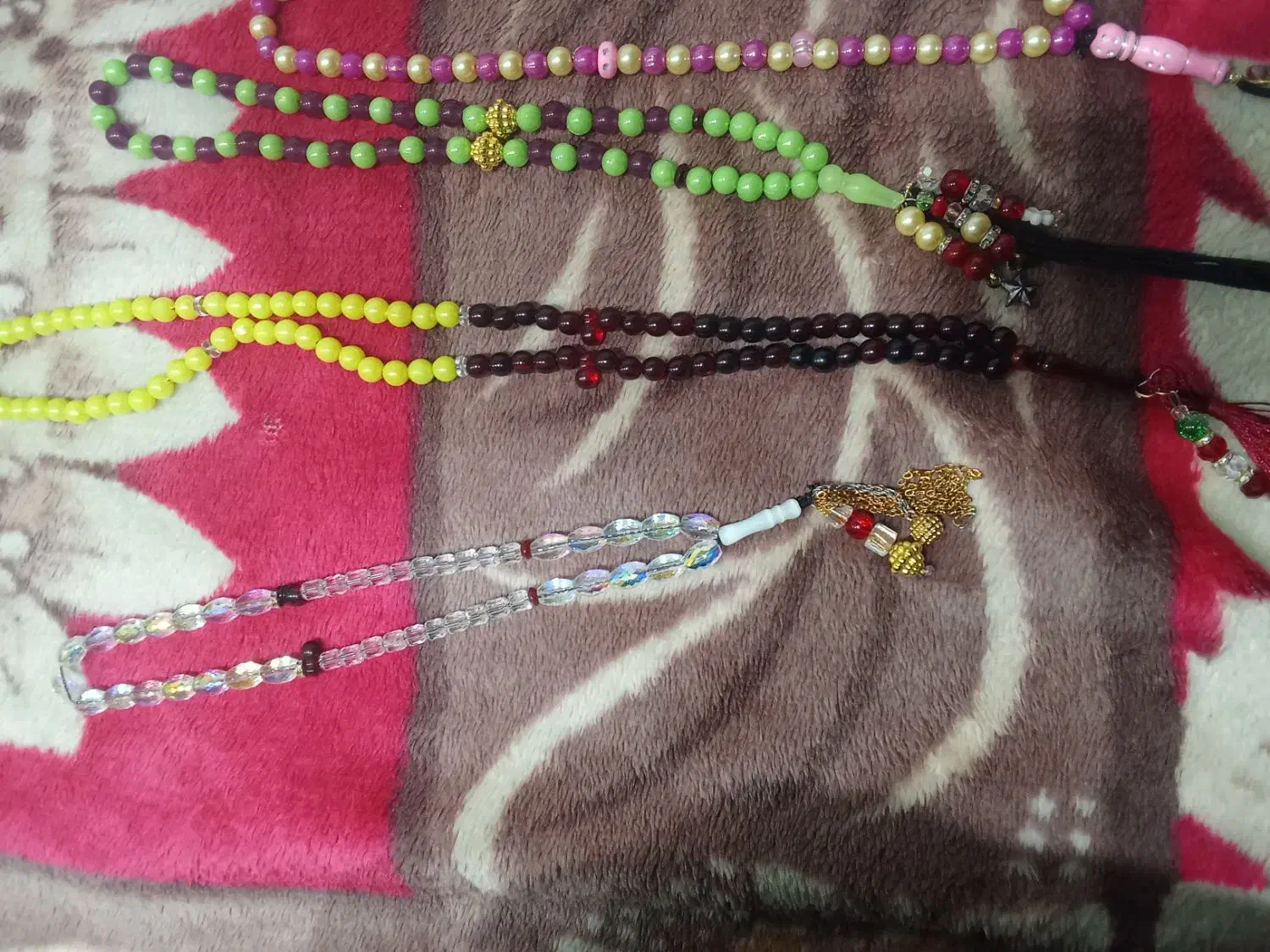 انواع تسبیح|بدلیجات|برازجان, |دیوار