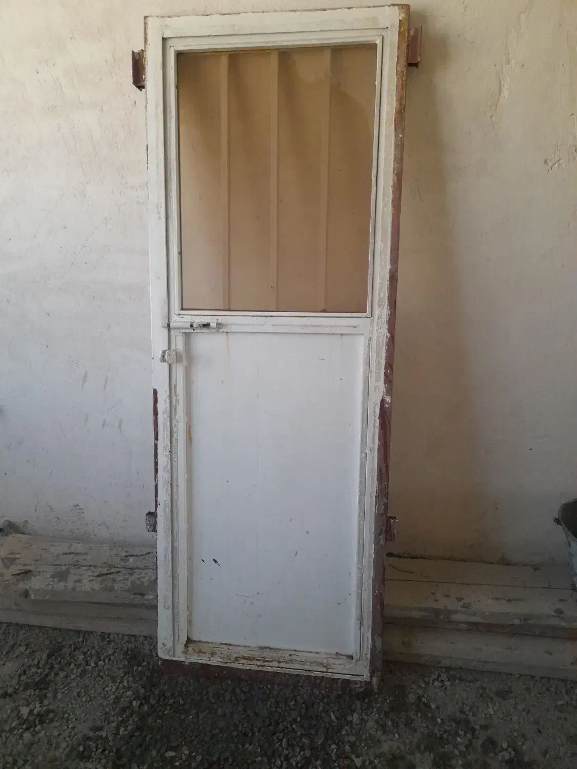 درب آهنی انباری محکم با چهارچوب سنگین|مصالح و تجهیزات ساختمان|کرمانشاه, |دیوار