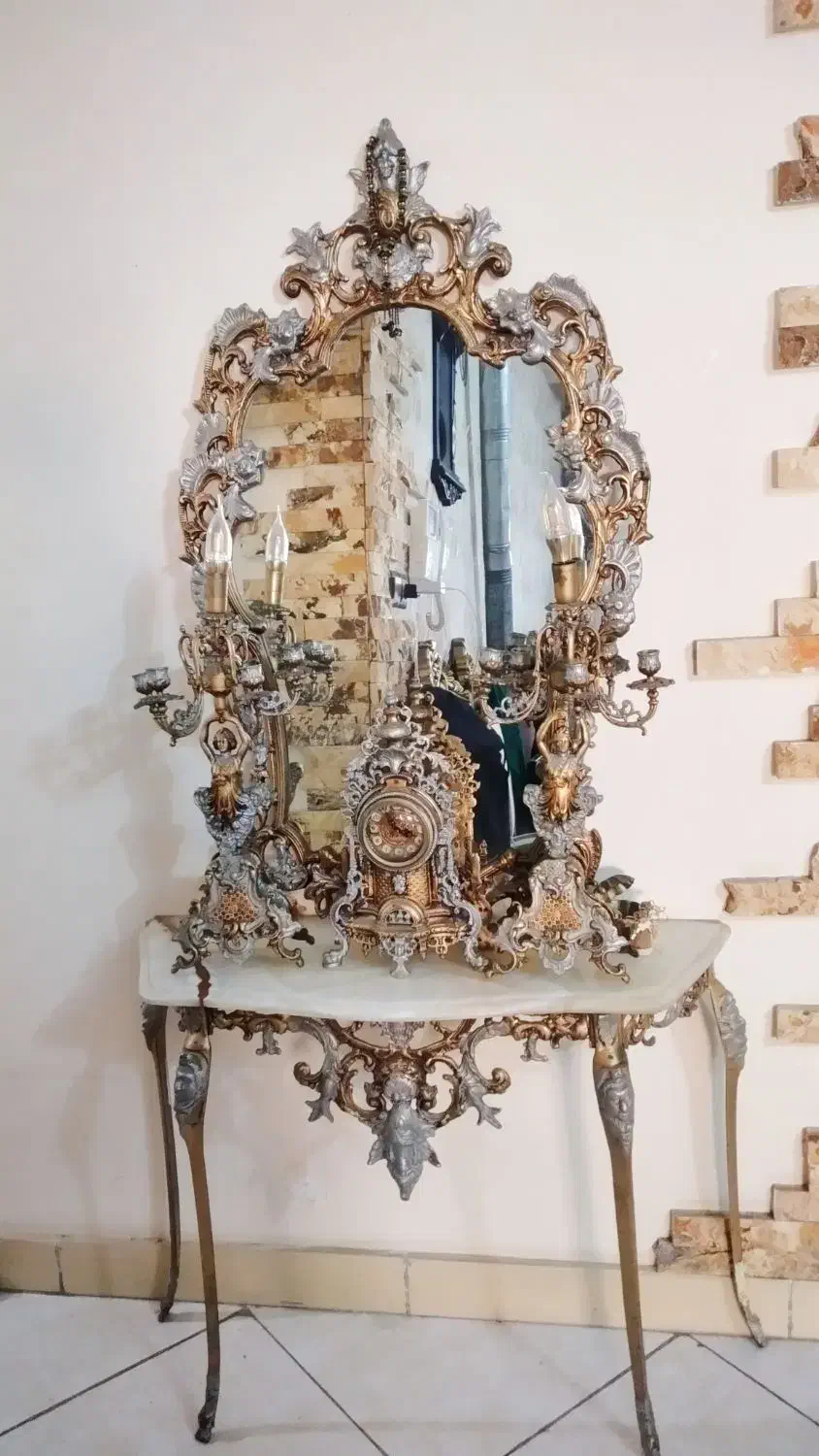 اینه شمدان همراه ساعت و میز|بوفه، ویترین، کنسول|پیشوا, |دیوار