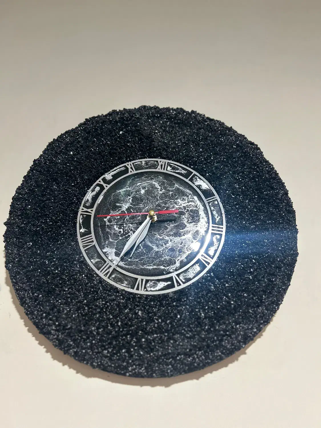 ساعت دیواری کریستالی خاص و لوکس|ساعت دیواری و تزئینی|تهران, فلسطین (میدان انقلاب)|دیوار