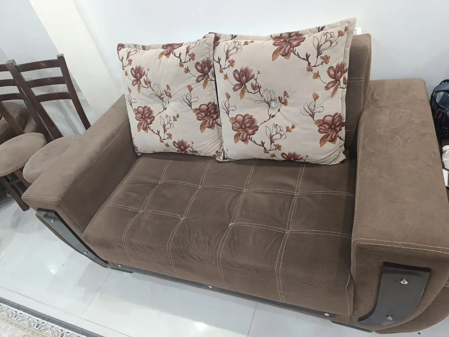 مبل ویک کمد مطالعه وتخت یک نفره|مبلمان خانگی و میز عسلی|گنبد کاووس, |دیوار