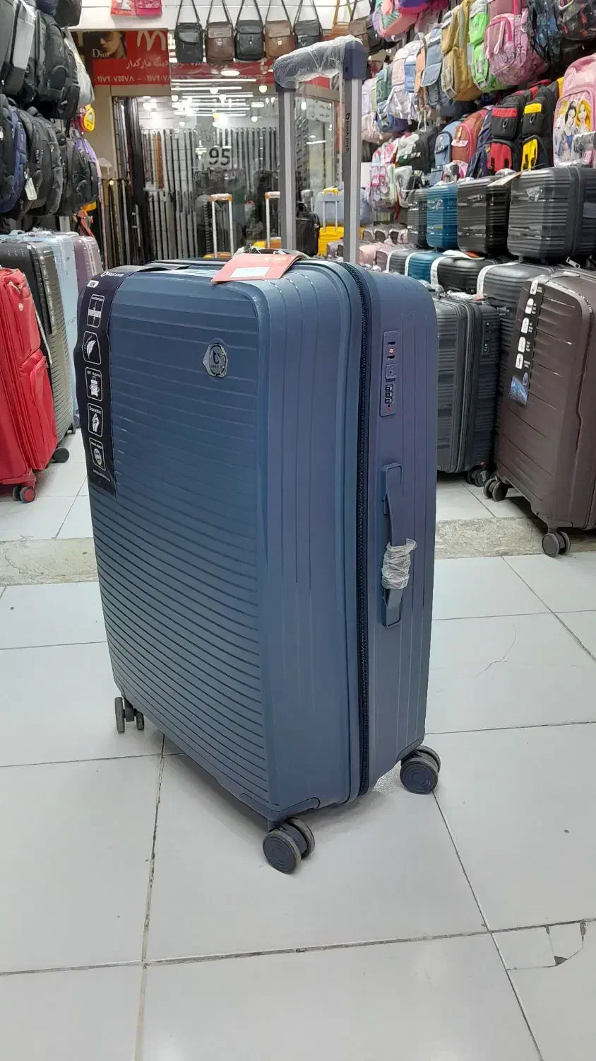 چمدان زیر قیمت|عمده‌فروشی|درگهان, |دیوار