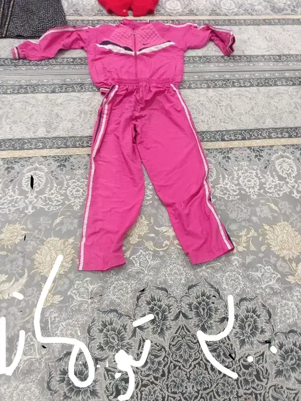 لباس ورزشی دخترانه و جاکت دخترانه پالتو زنانه|لباس|بیرجند, |دیوار