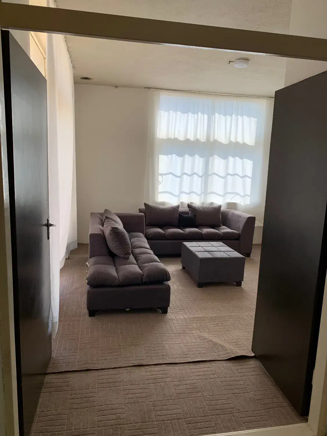 منزل مبله مرکز شهر|اجارهٔ کوتاهمدت آپارتمان و سوئیت|اصفهان, درب کوشک|دیوار