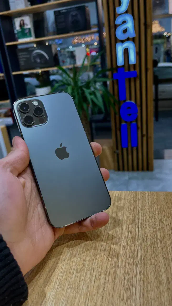 iphone 12pro 256gb|موبایل|تهران, فرزانه|دیوار