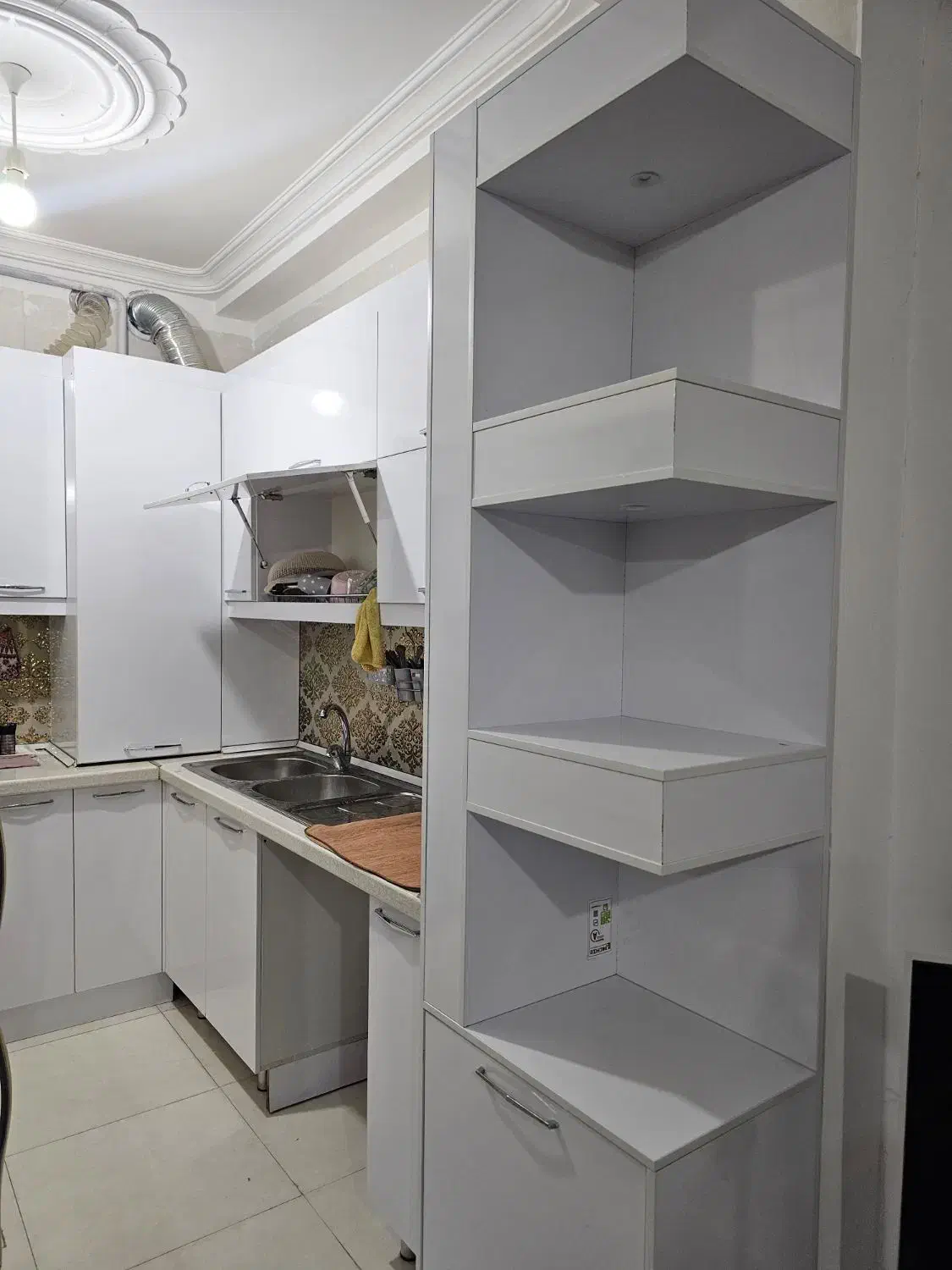 منزل مبله|اجارهٔ کوتاه‌مدت آپارتمان و سوئیت|صدرا-فارس, فاز ۲|دیوار