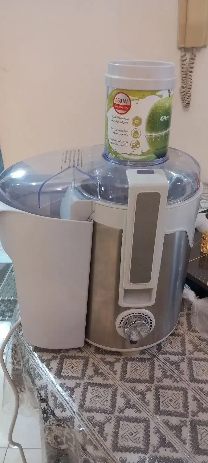 ابمیوه گیری فلر|آبمیوهگیر و آبمرکباتگیر|اندیشه, اندیشه فاز ۳|دیوار