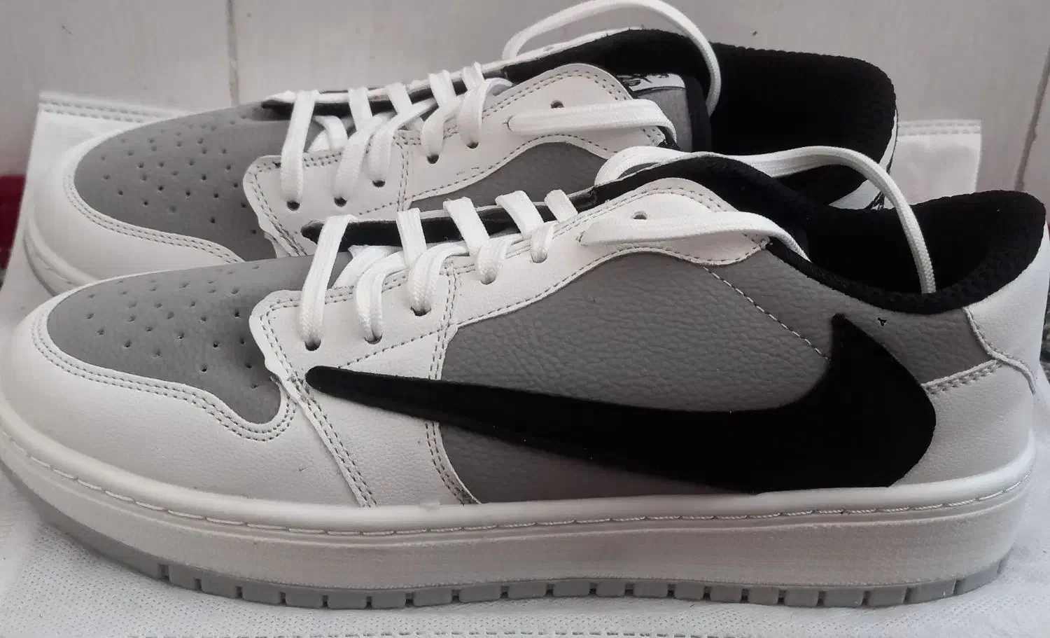 کتونی اسپرت (جردن ترویس جدید)سفیدپوست مشکی سایز 41|کیف، کفش، کمربند|خرم بید, |دیوار