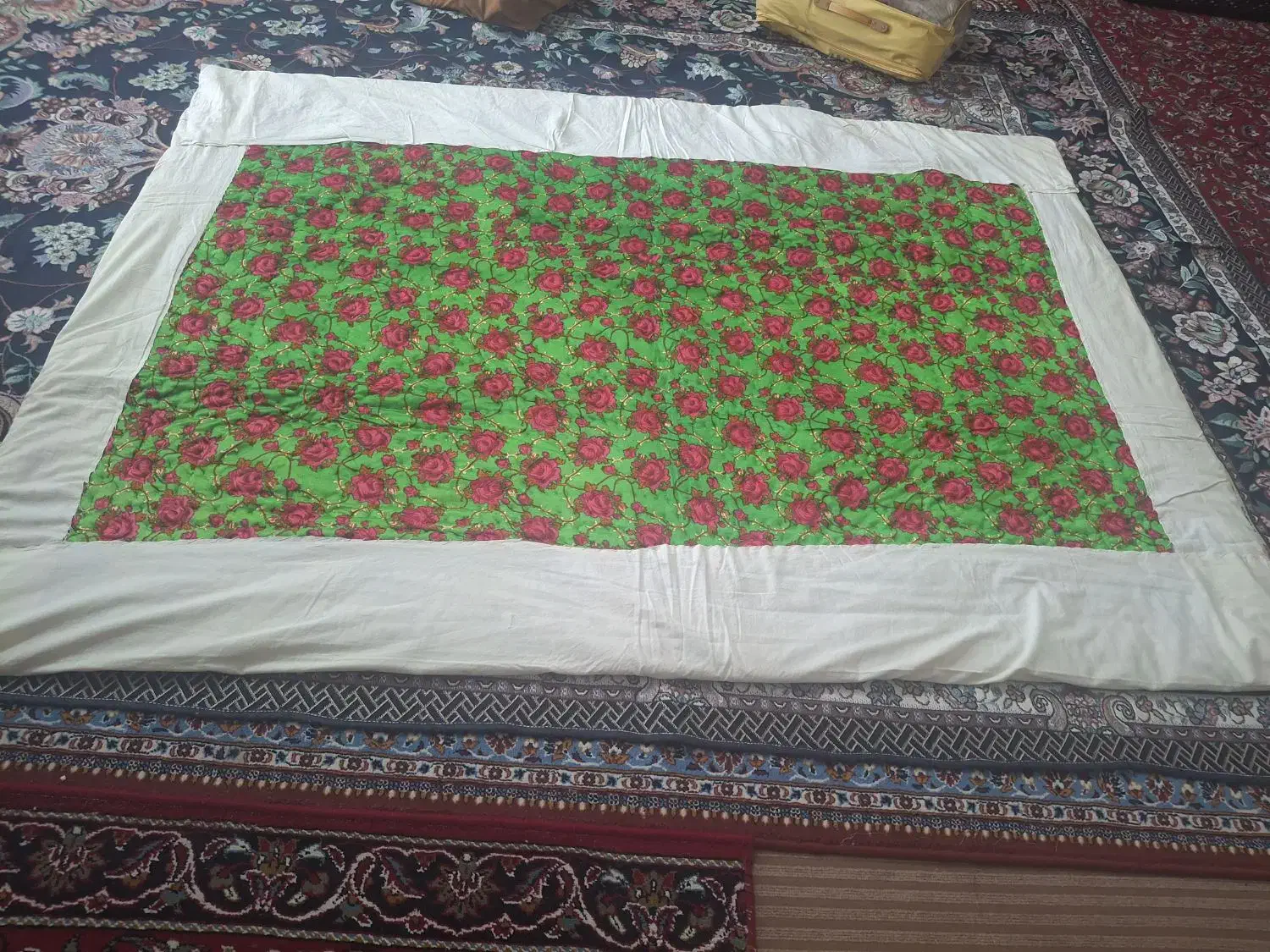 لحاف|رختخواب، بالش، پتو|کازرون, |دیوار