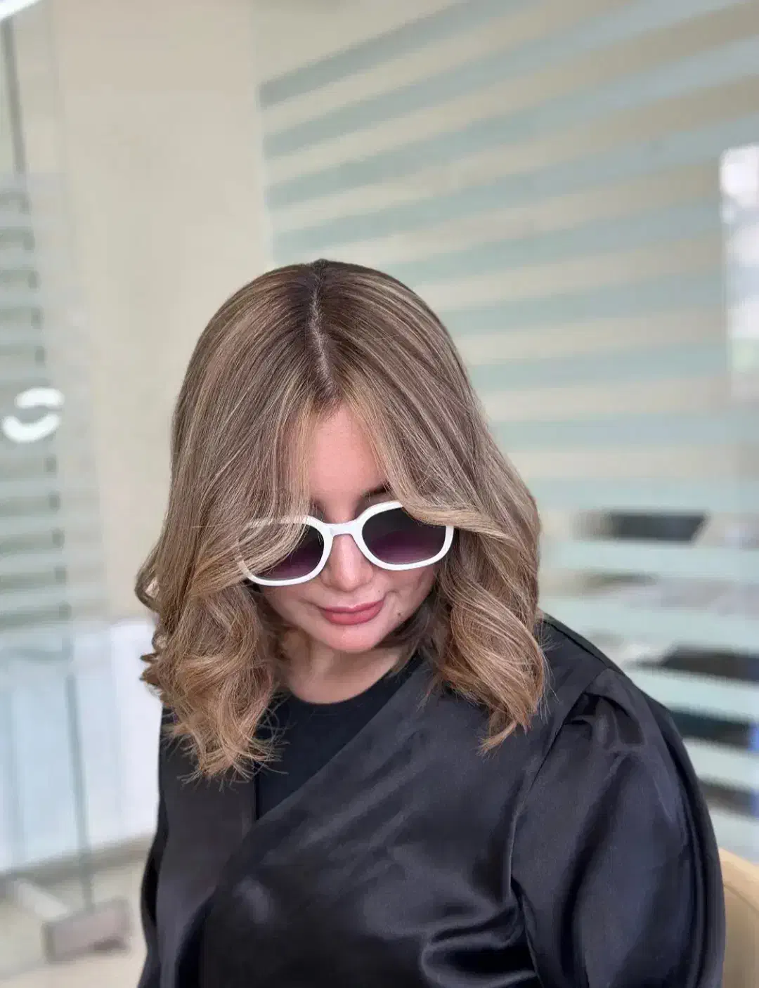 مرکز زیبایی رنگ مو|خدمات آرایشگری و زیبایی|خرم‌آباد, |دیوار