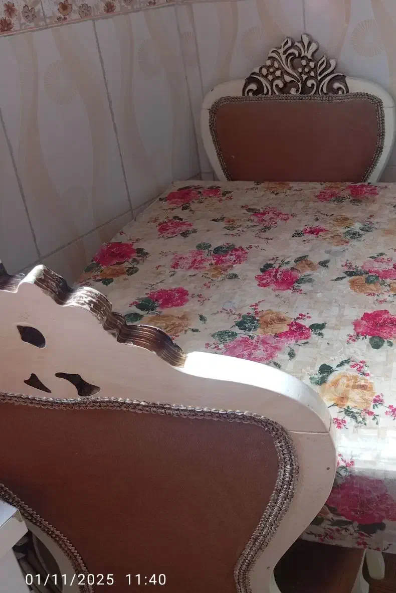 میزغذاخوری۴نفره|میز و صندلی غذاخوری|مشگین شهر, |دیوار