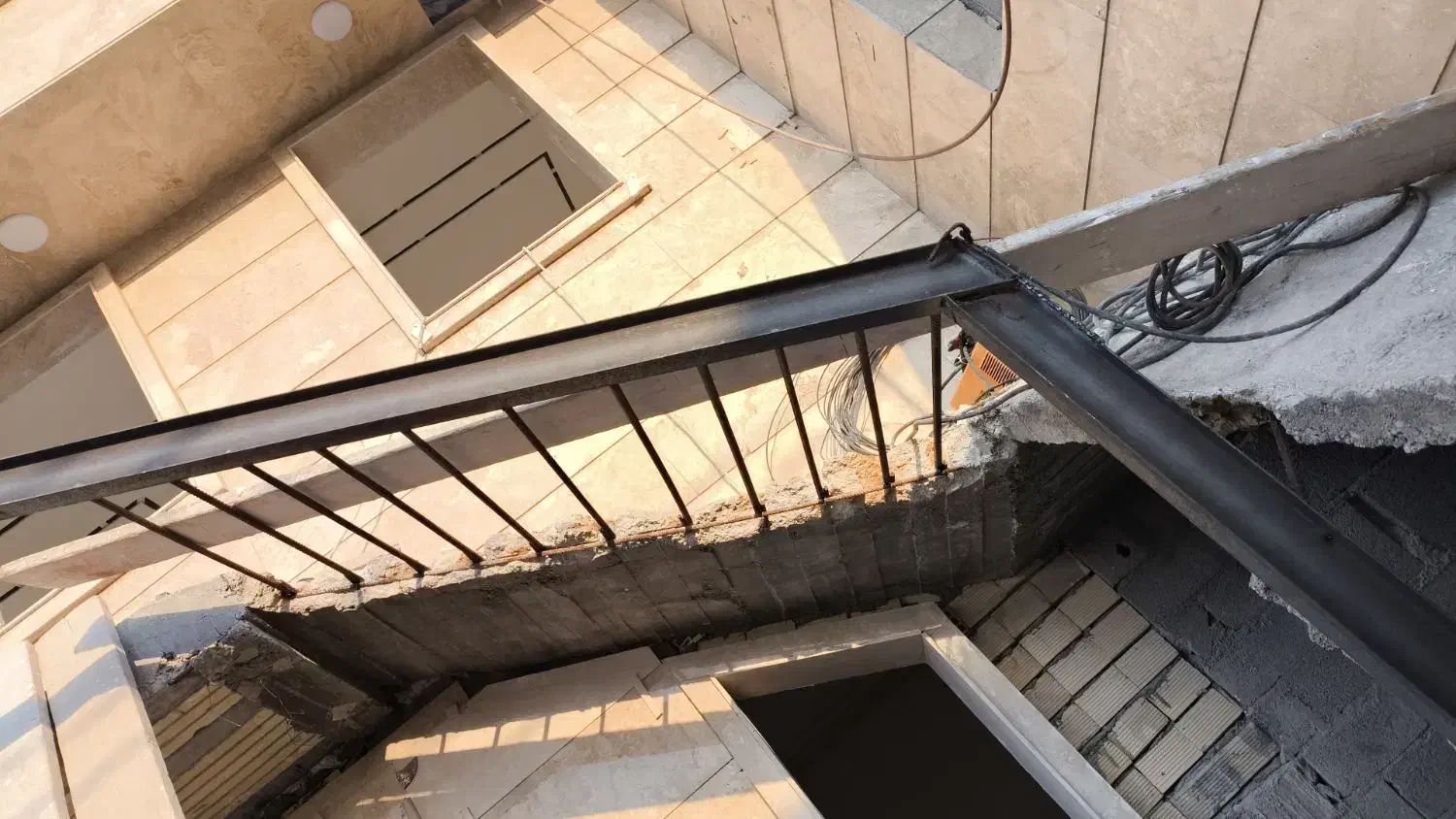 تخریب و جوشکاری|خدمات پیشه و مهارت|بوشهر, |دیوار