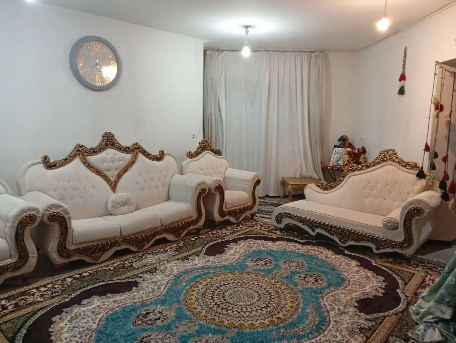 مبل سلطنتی|مبلمان خانگی و میز عسلی|شهرکرد, |دیوار