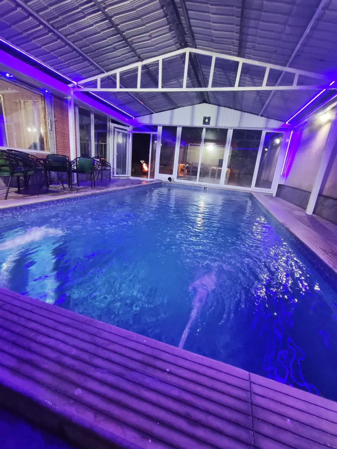 اجاره باغ ویلا استخر آبگرم داخل امشب خالی|اجارهٔ کوتاهمدت ویلا و باغ|رباطکریم, منجیل آباد|دیوار