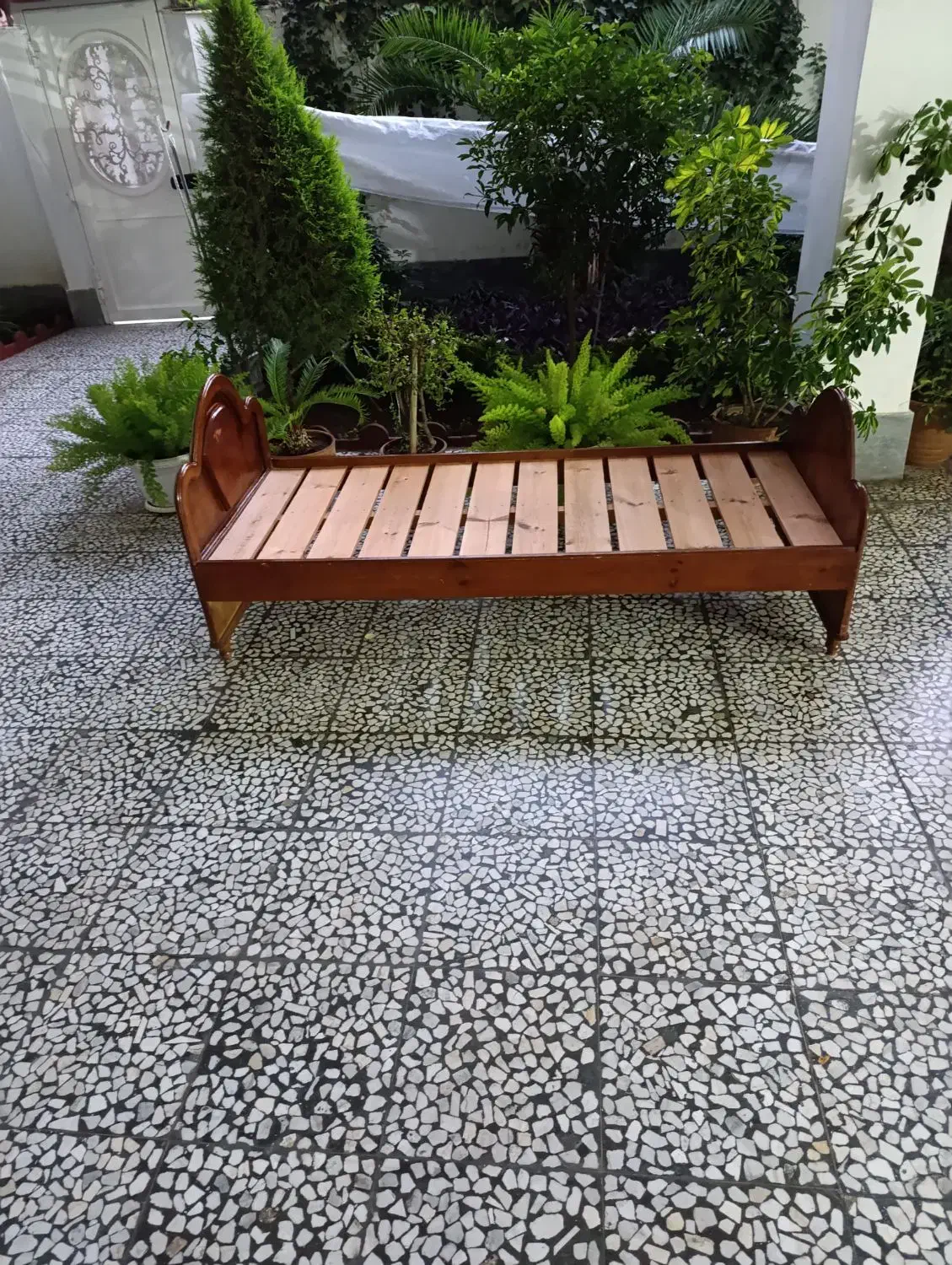 تختخواب یک نفره کامل چوب محکم عمری|تخت و سرویس خواب|ساری, |دیوار