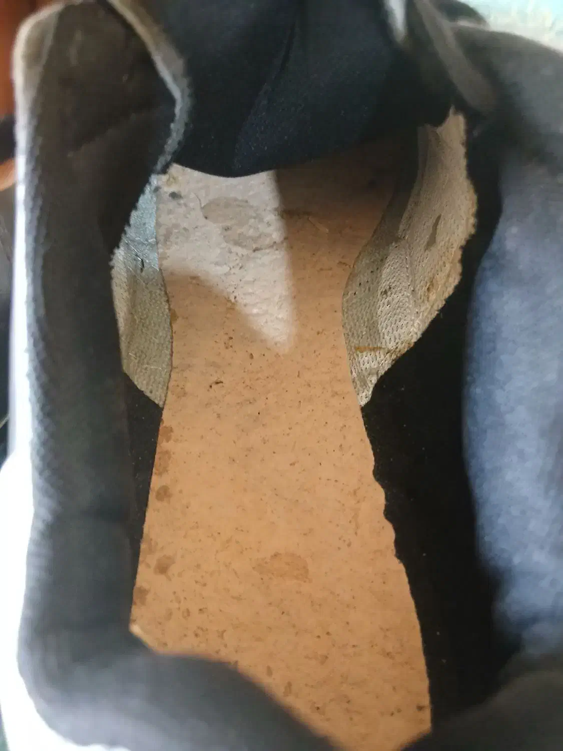 کفشورزشیاستوکدار|کیف، کفش، کمربند|نورآباد ممسنی, |دیوار