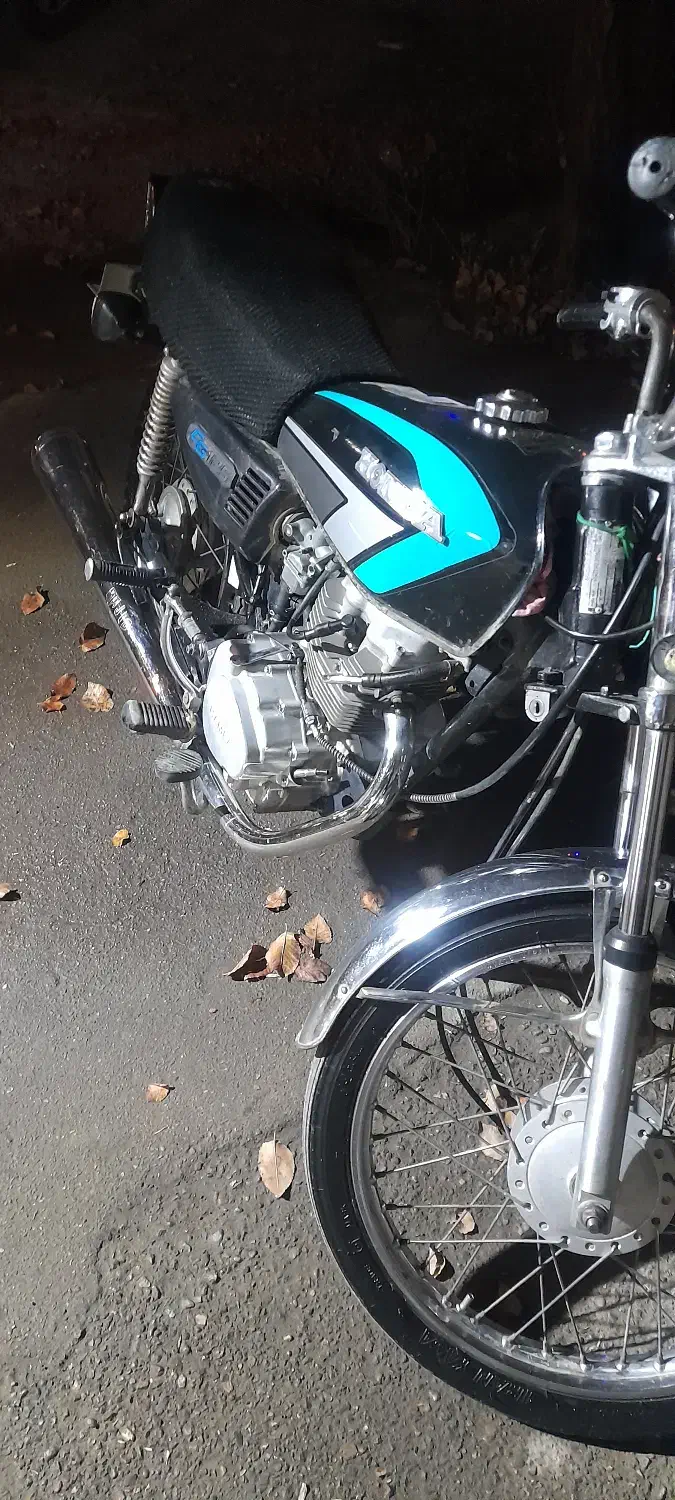 موتور|موتورسیکلت|سلماس, |دیوار