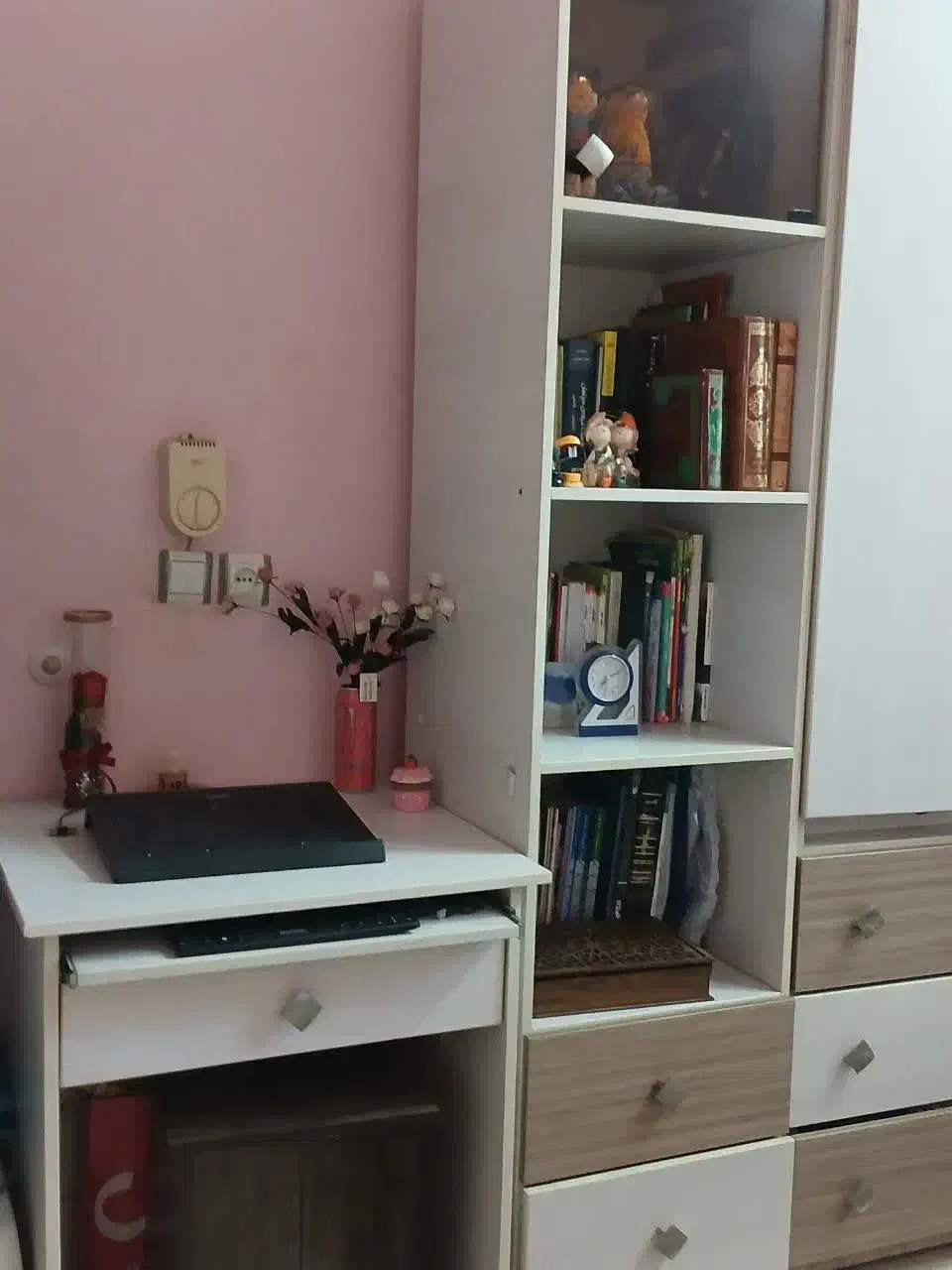 فروش کمد و میز کامپیوتر|کتابخانه، شلف، قفسه‌های دیواری|گرگان, |دیوار