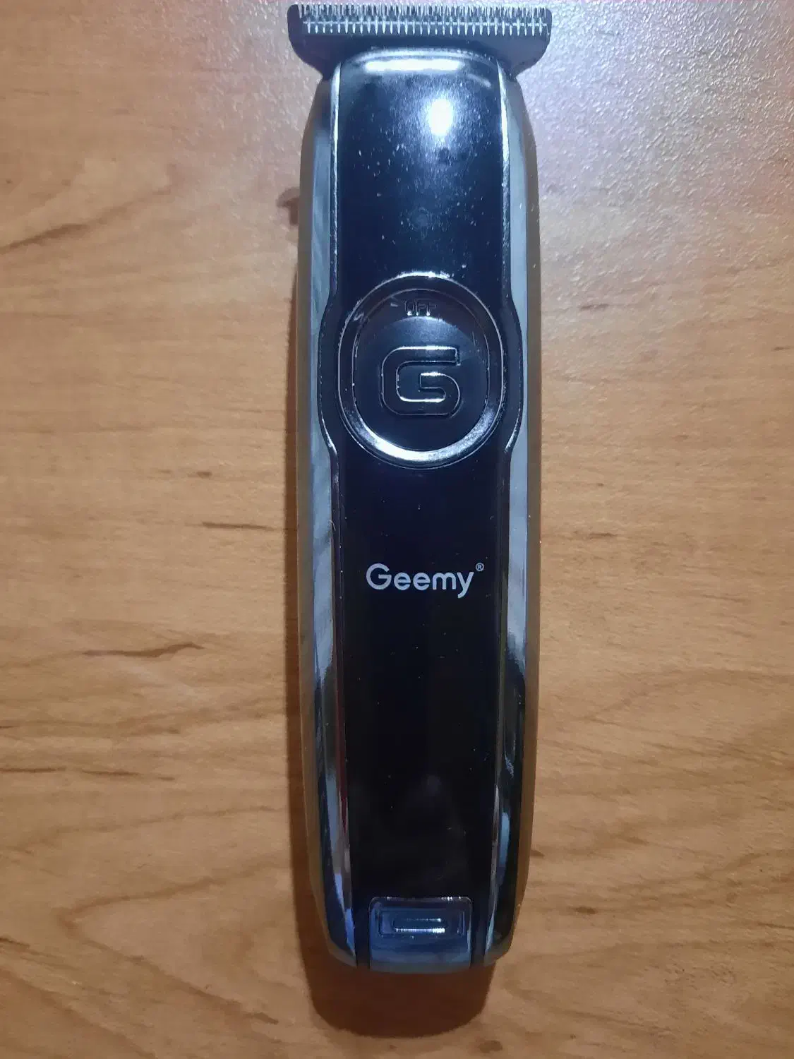 ریش تراش|آرایشی، بهداشتی، درمانی|رشت, پاستوریزه|دیوار